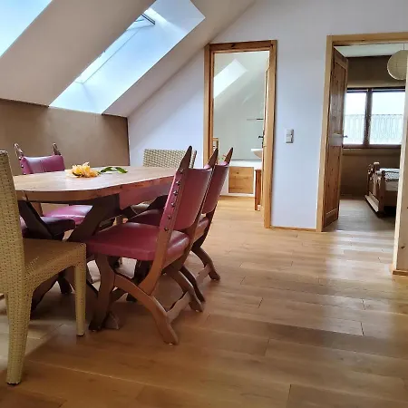 Strohballenhaus Apartment Hofbieber
