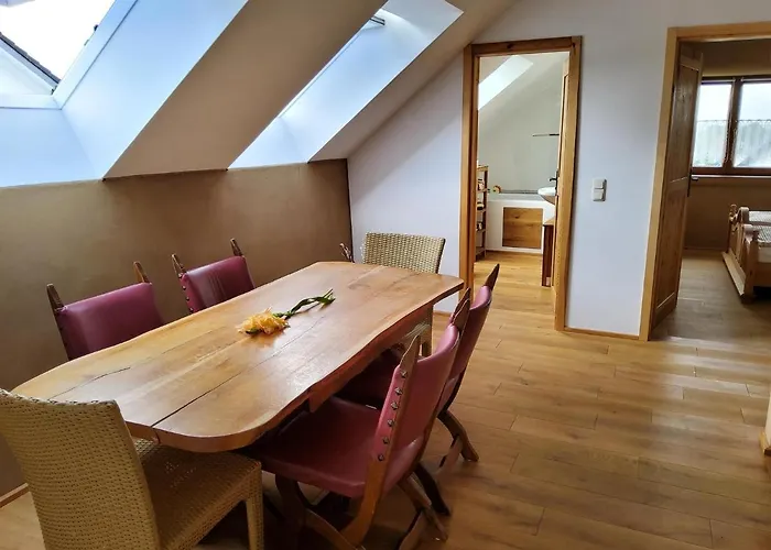 Apartment Strohballenhaus